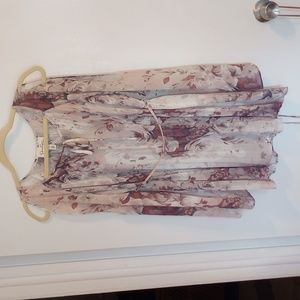 Jessica Simpson size S maternity top